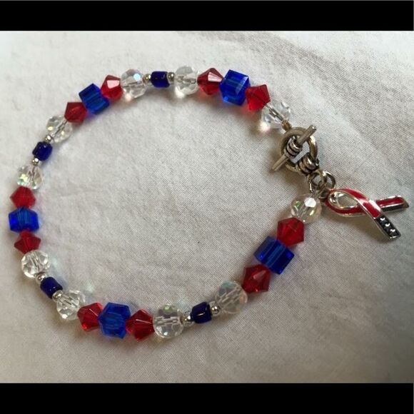 Patriotic Bracelet w/Charm‎ - Picture 2 of 2